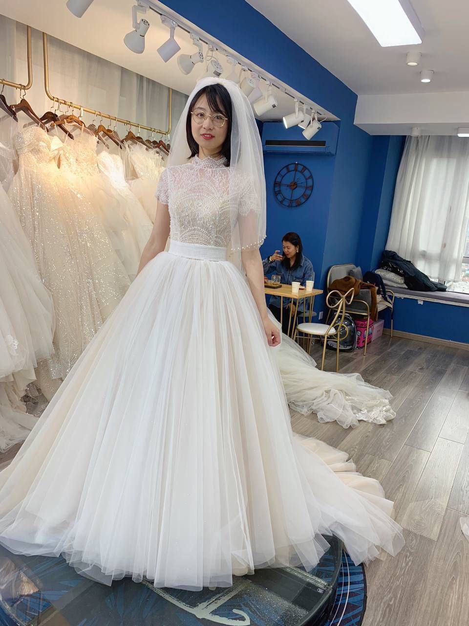 不怕反差婊有文化，就怕反差婊戴眼鏡[118P]