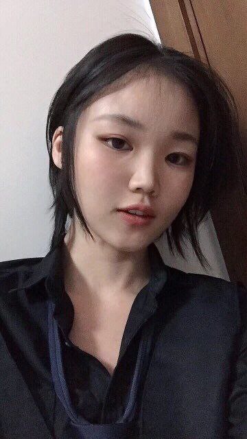 怕反差婊有文化，就怕反差婊戴眼鏡