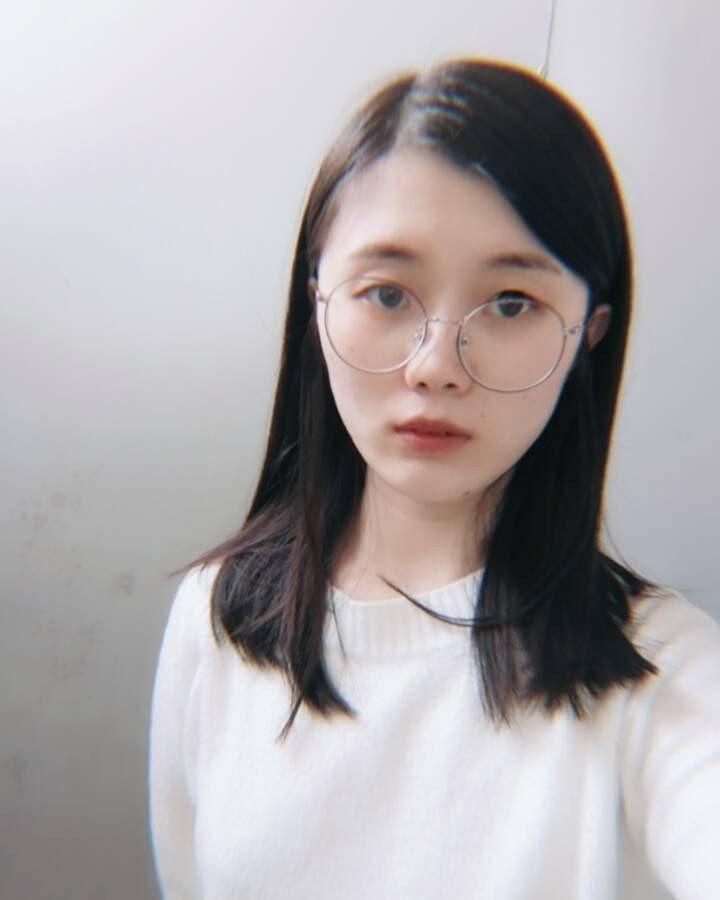 怕反差婊有文化，就怕反差婊戴眼鏡