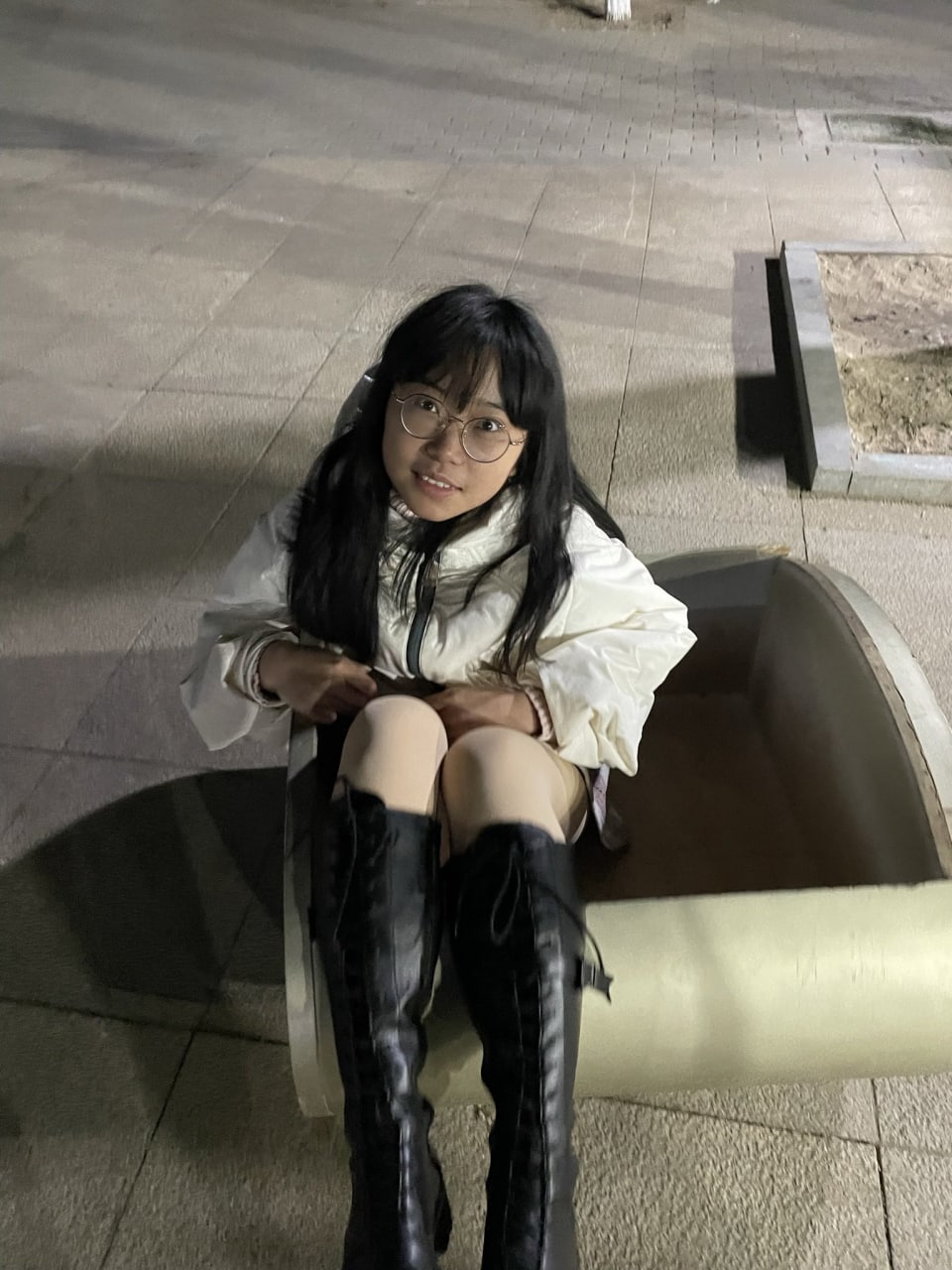 不怕反差婊有文化，就怕反差婊戴眼鏡 [118P]