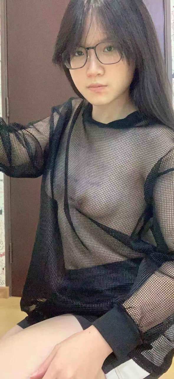 不怕反差婊有文化，就怕反差婊戴眼鏡 [118P]