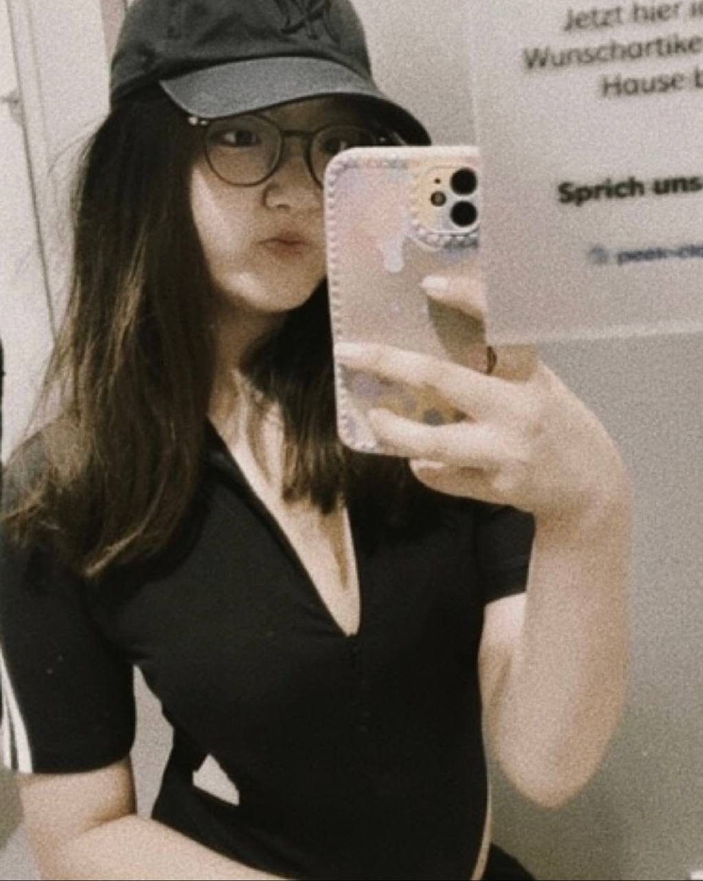 不怕反差婊有文化，就怕反差婊戴眼鏡 [118P]