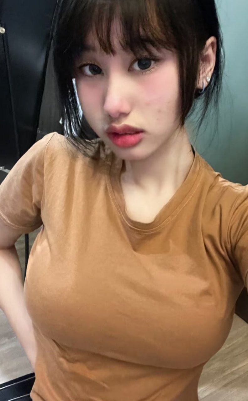 電報(bào)反差群里收集的反差婊，量大管飽，請(qǐng)君欣賞 [104P]
