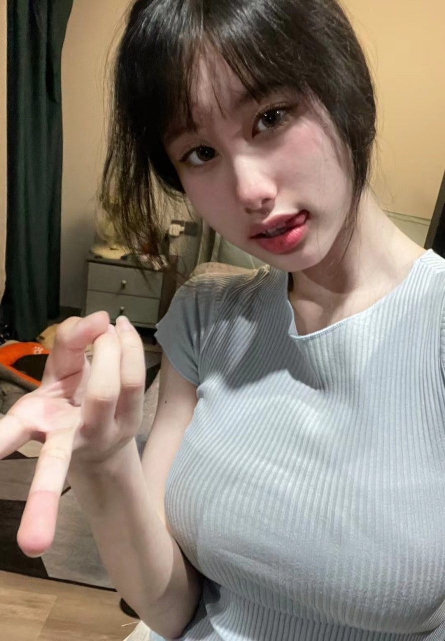 電報(bào)反差群里收集的反差婊，量大管飽，請(qǐng)君欣賞 [104P]