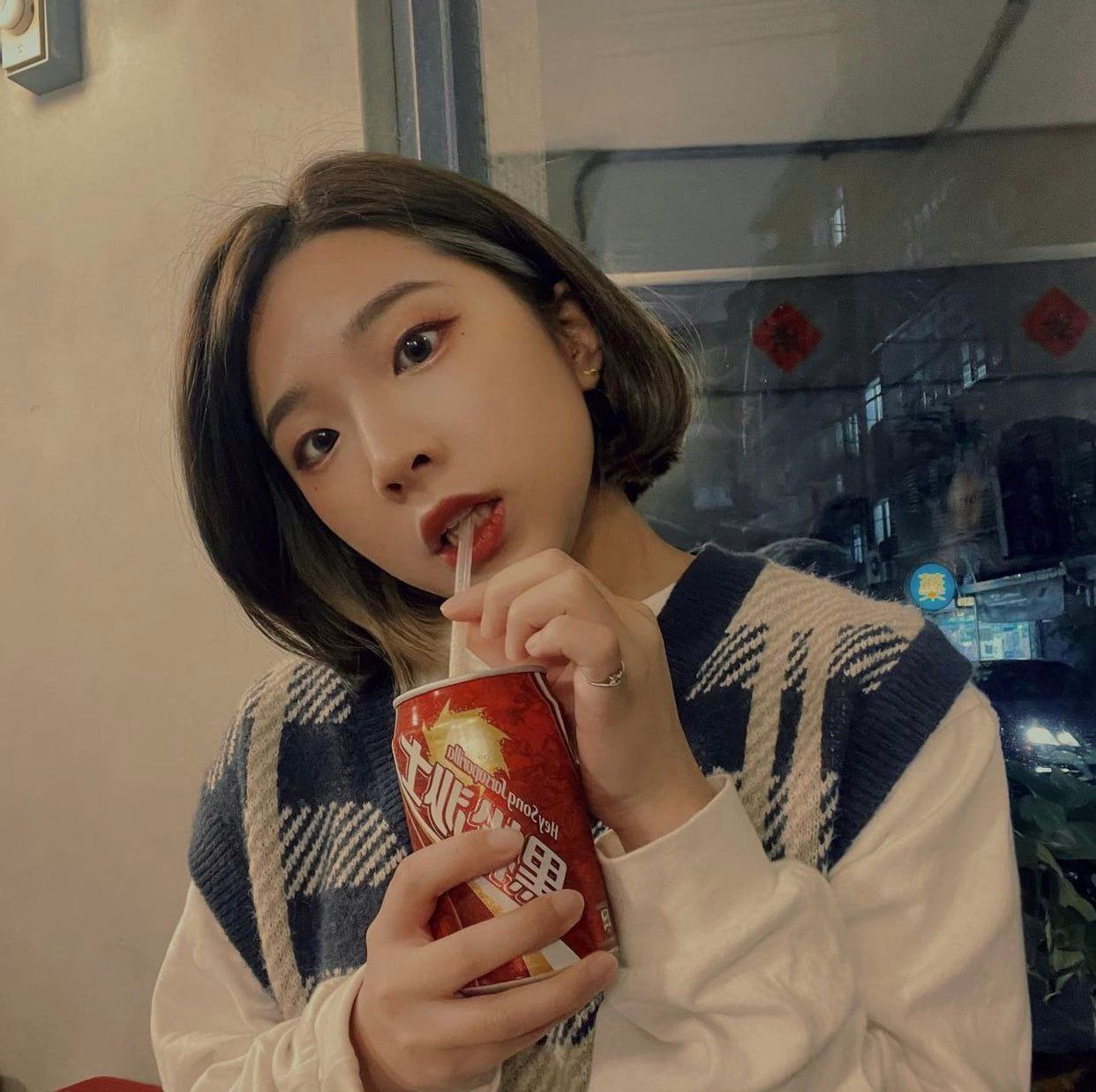 電報(bào)反差群里收集的反差婊，量大管飽，請(qǐng)君欣賞 [104P]