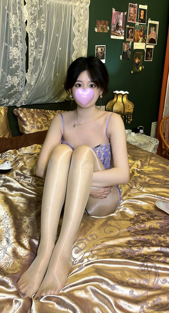 姹紫嫣紅千姿百態(tài)妖嬈多姿都沒有我馬凡舒誘人