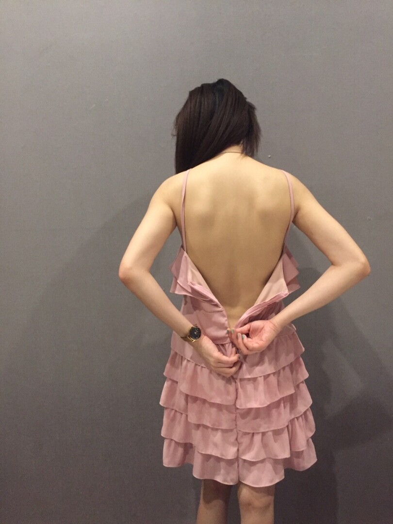 當美女為你轉(zhuǎn)身
