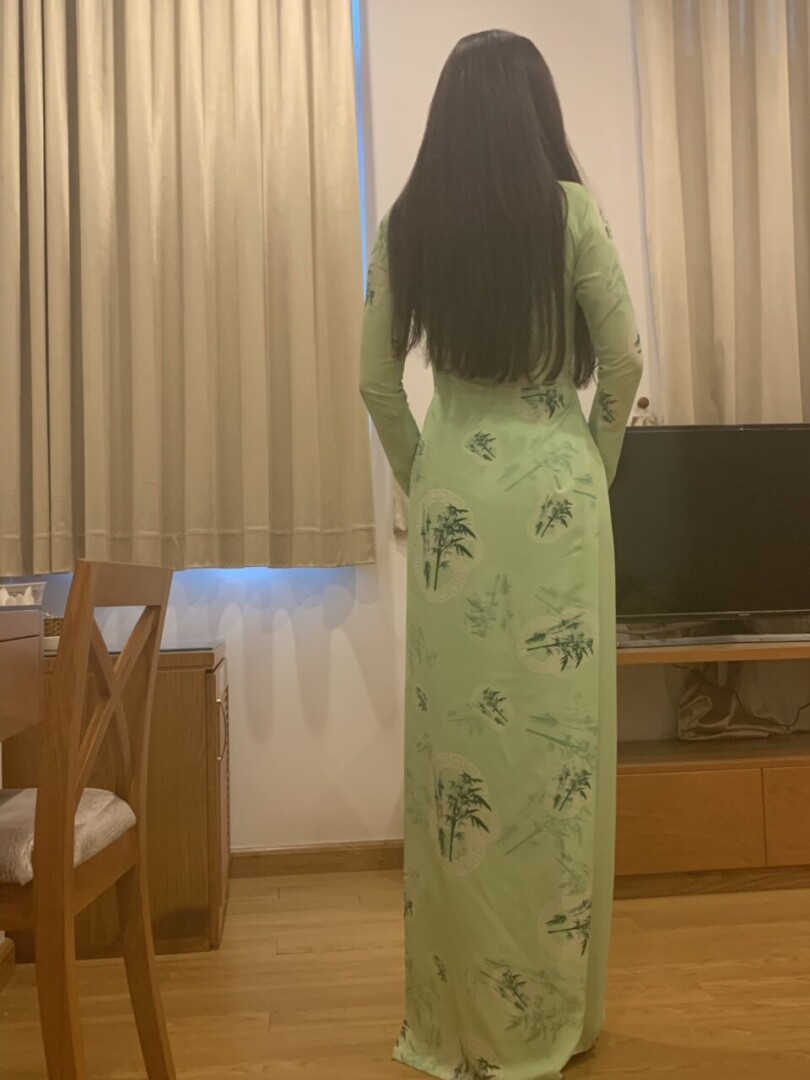當美女為你轉(zhuǎn)身