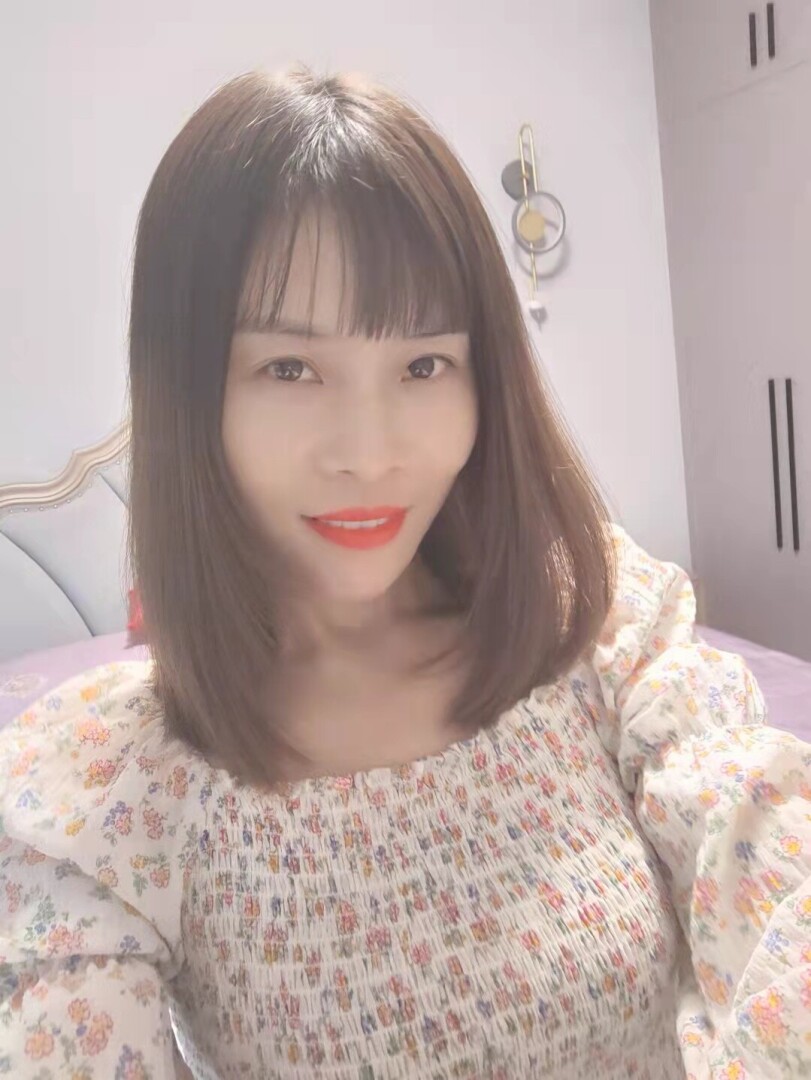 小區(qū)里的少婦[66P]