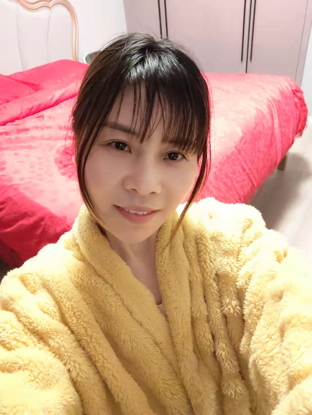 小區(qū)里的少婦[66P]