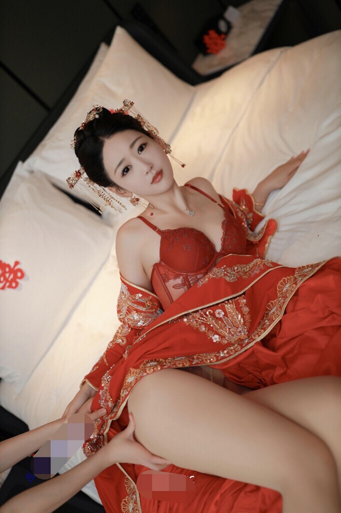 新娘紅色幻想哥門