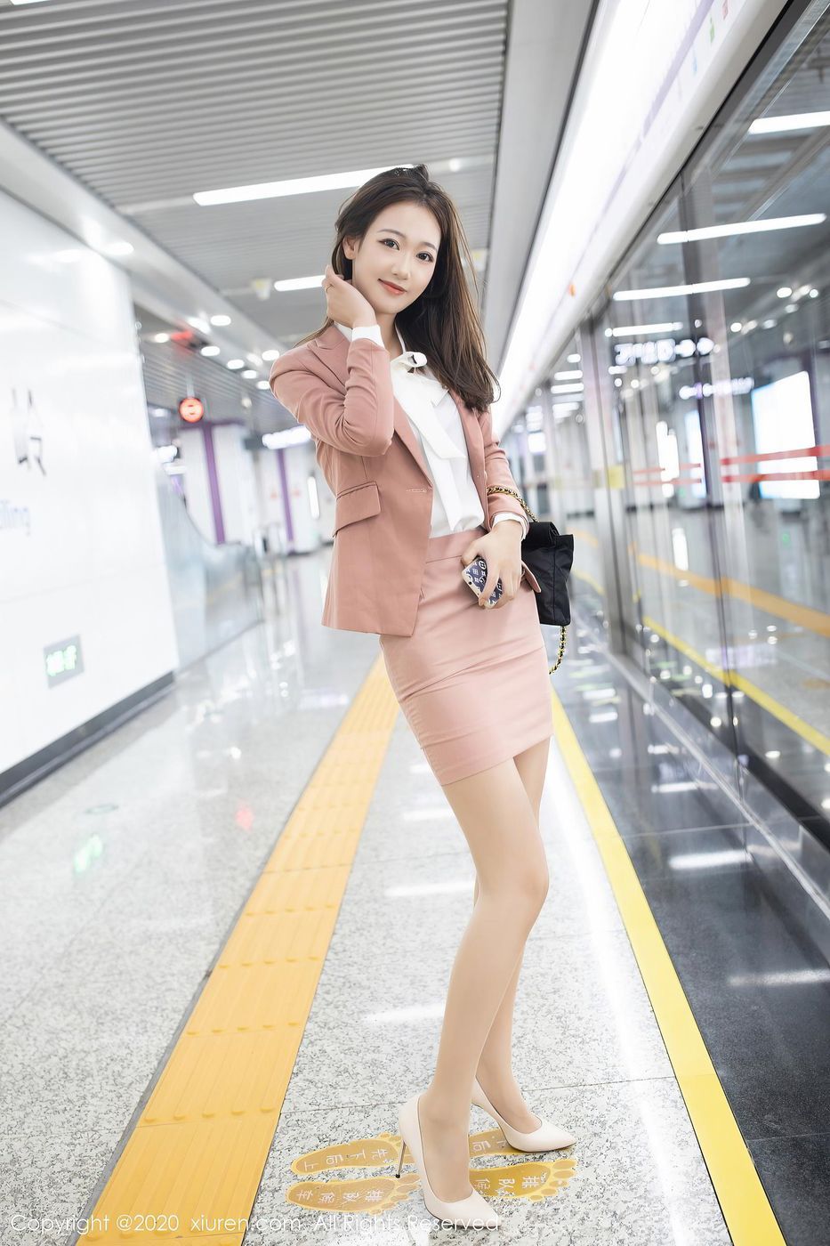 清純美女姐姐