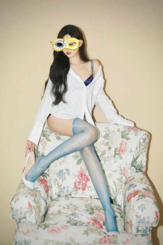 與眾不同的氣質(zhì)女神[28P]