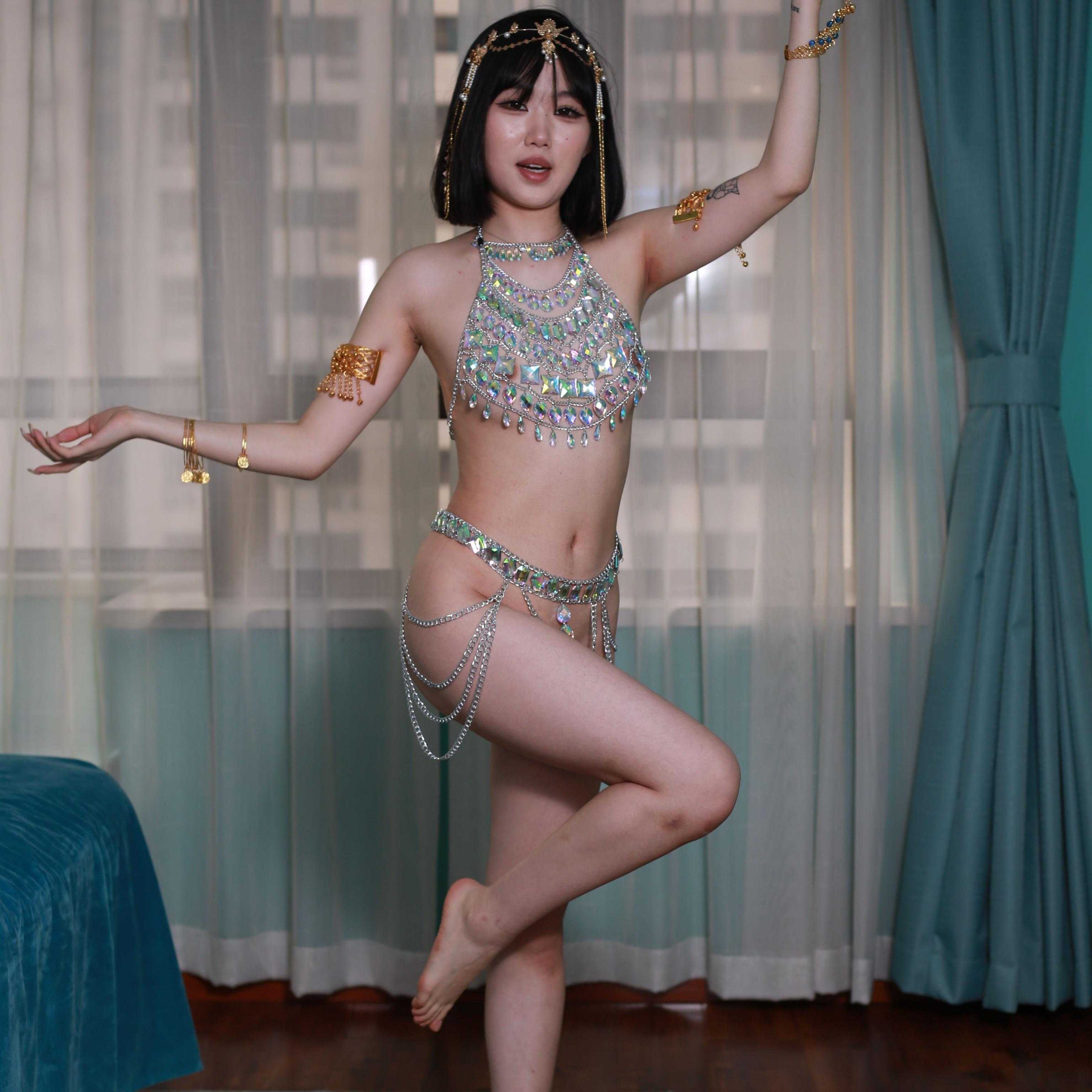 體態(tài)優(yōu)美曼妙多姿