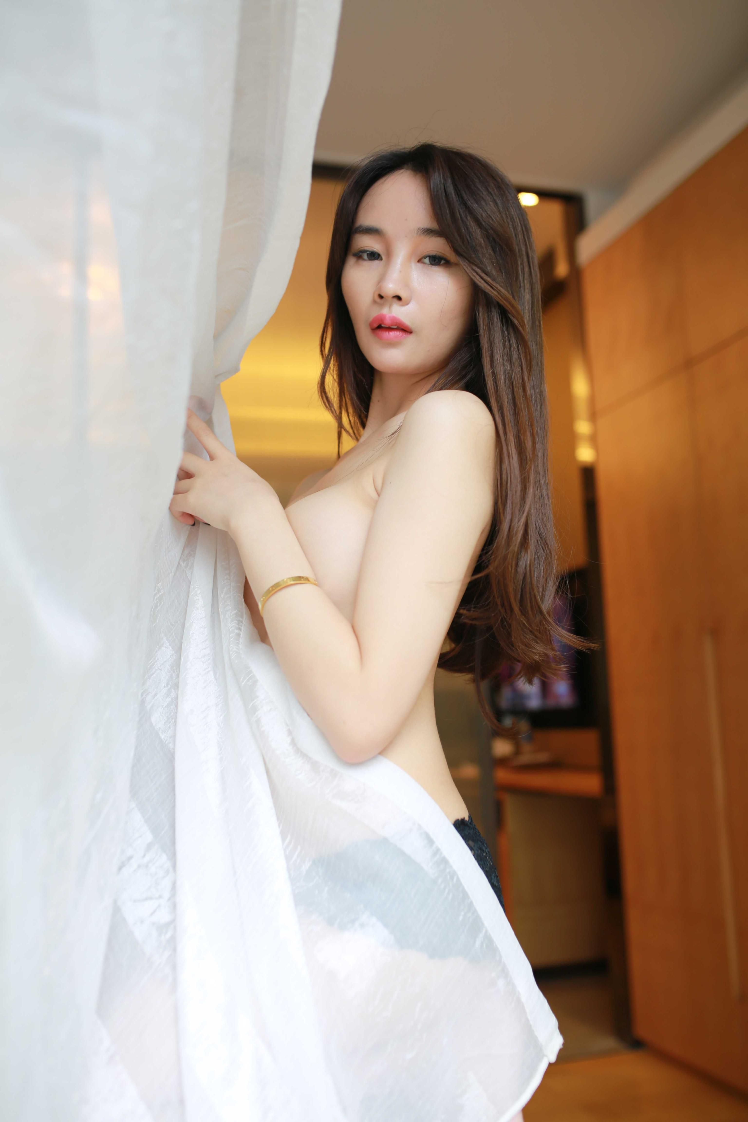 氣質(zhì)少婦特別有感覺(jué)