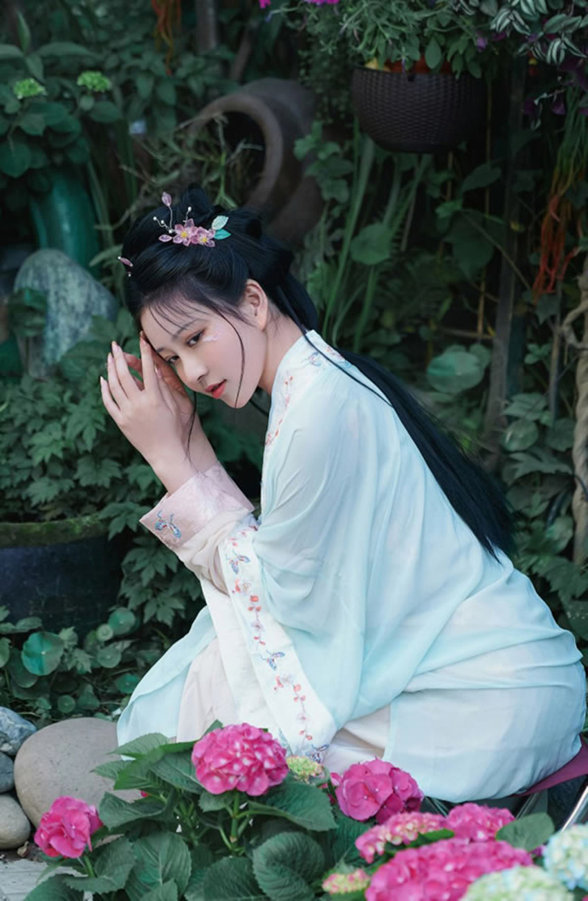古風(fēng)美女 [30P]