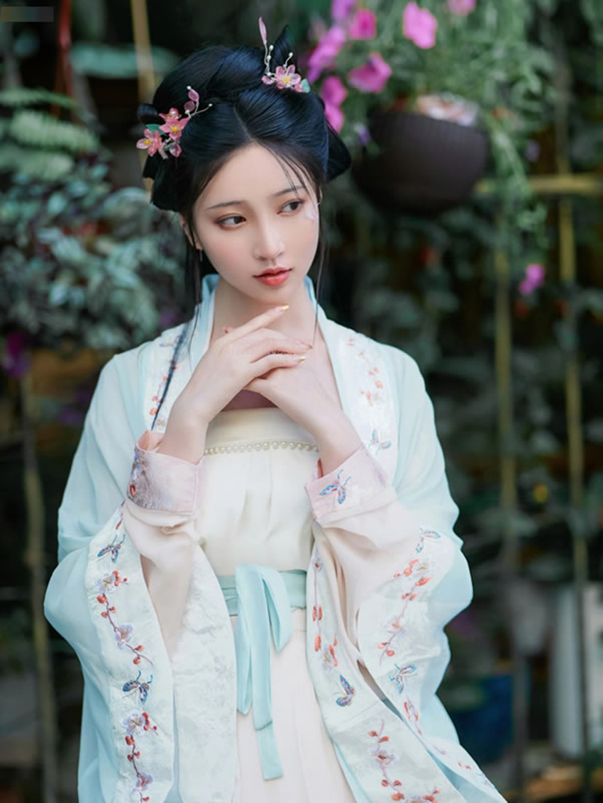古風(fēng)美女 [30P]