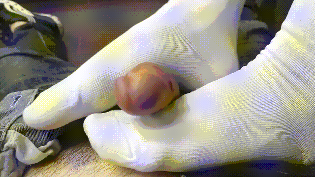 足交的快樂。。足控必入。。量大管飽