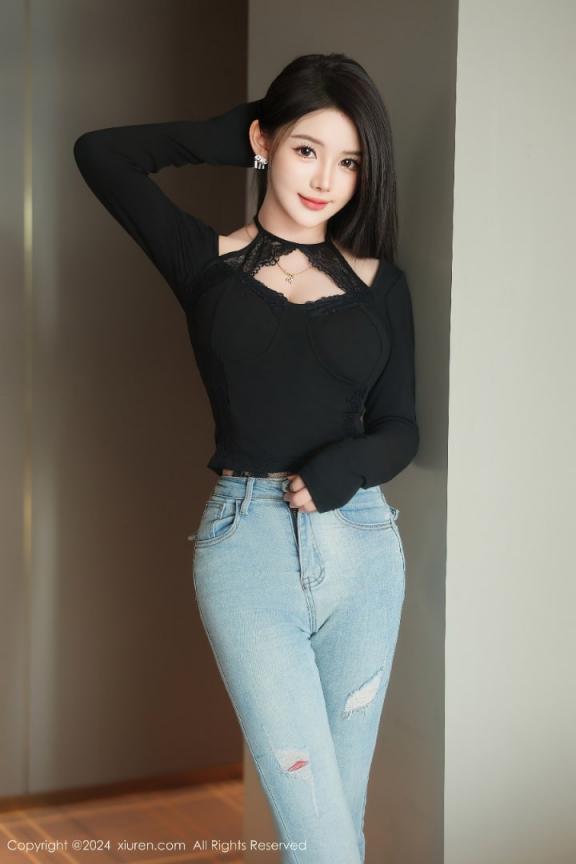 可人愛(ài)醬里黑絲美腿