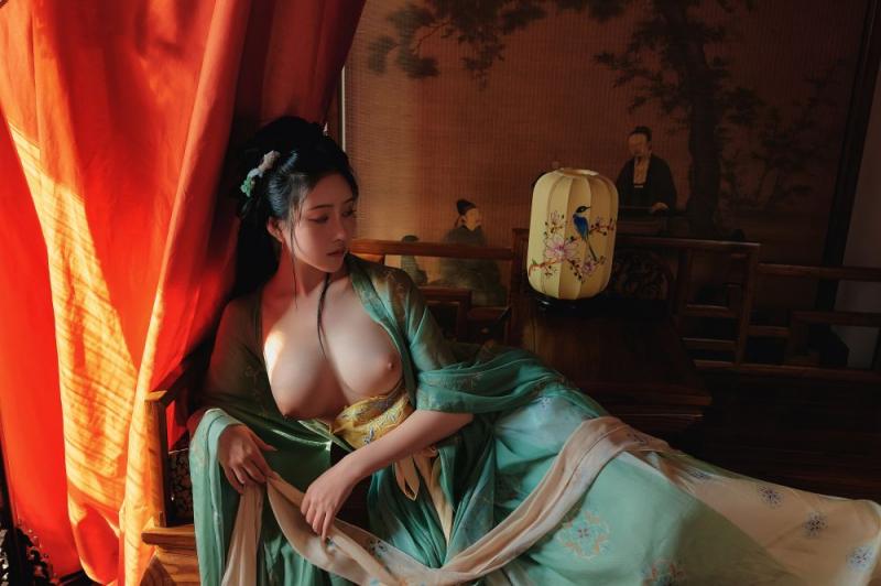 古裝妹子極品圓潤的美乳[39P]