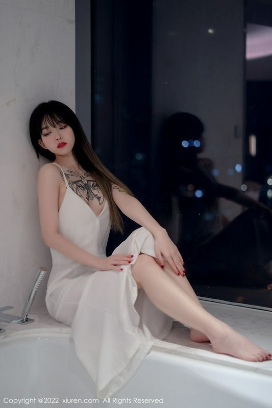 奶瓶. 完整版無(wú)水印寫(xiě)真