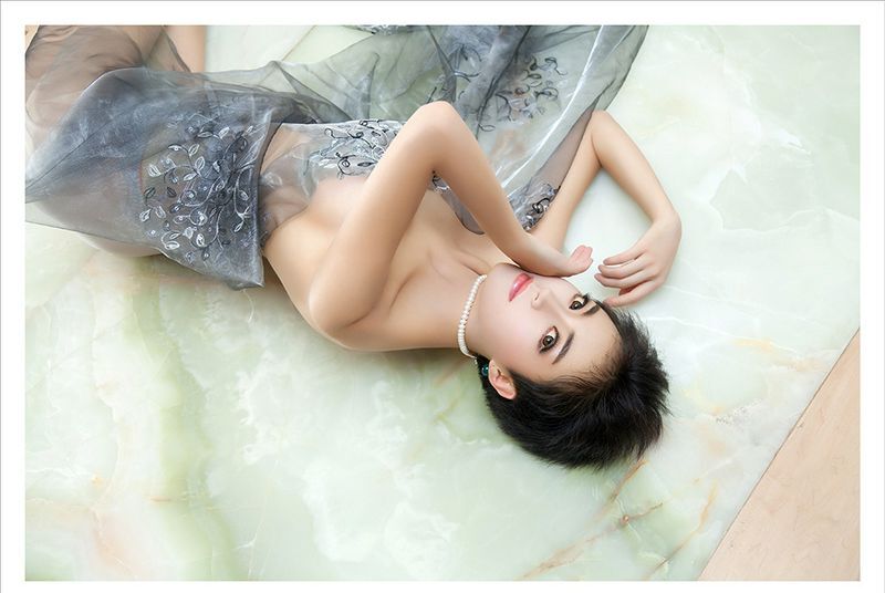 嫩模潘春輝私房寫真