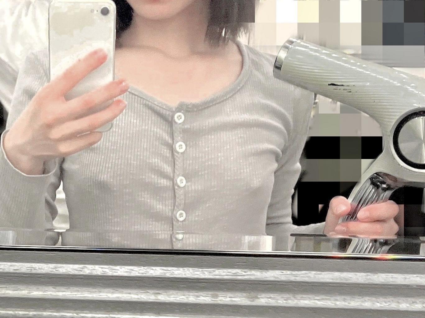 日式女孩不愛穿內(nèi)衣