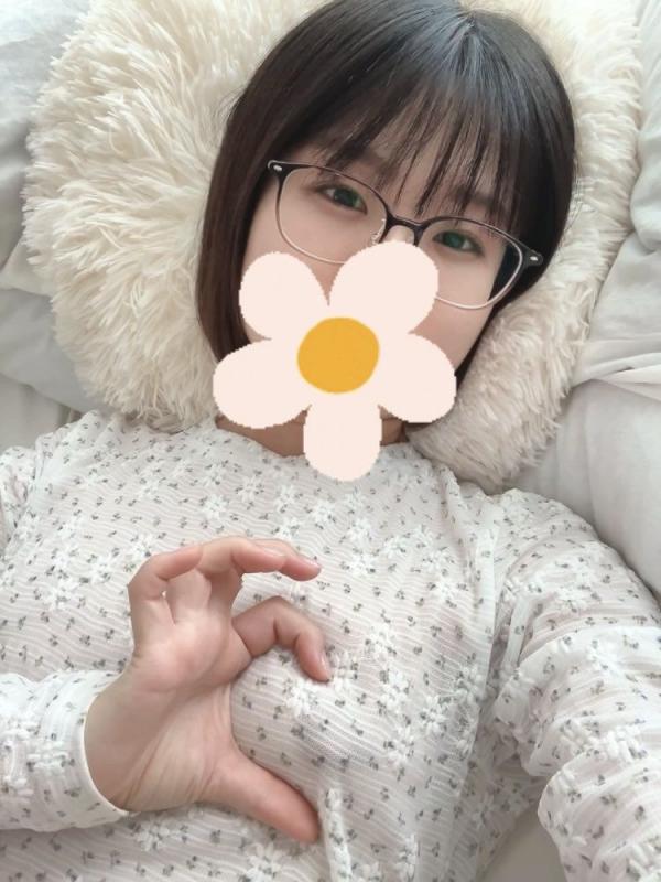日式女孩不愛穿內衣