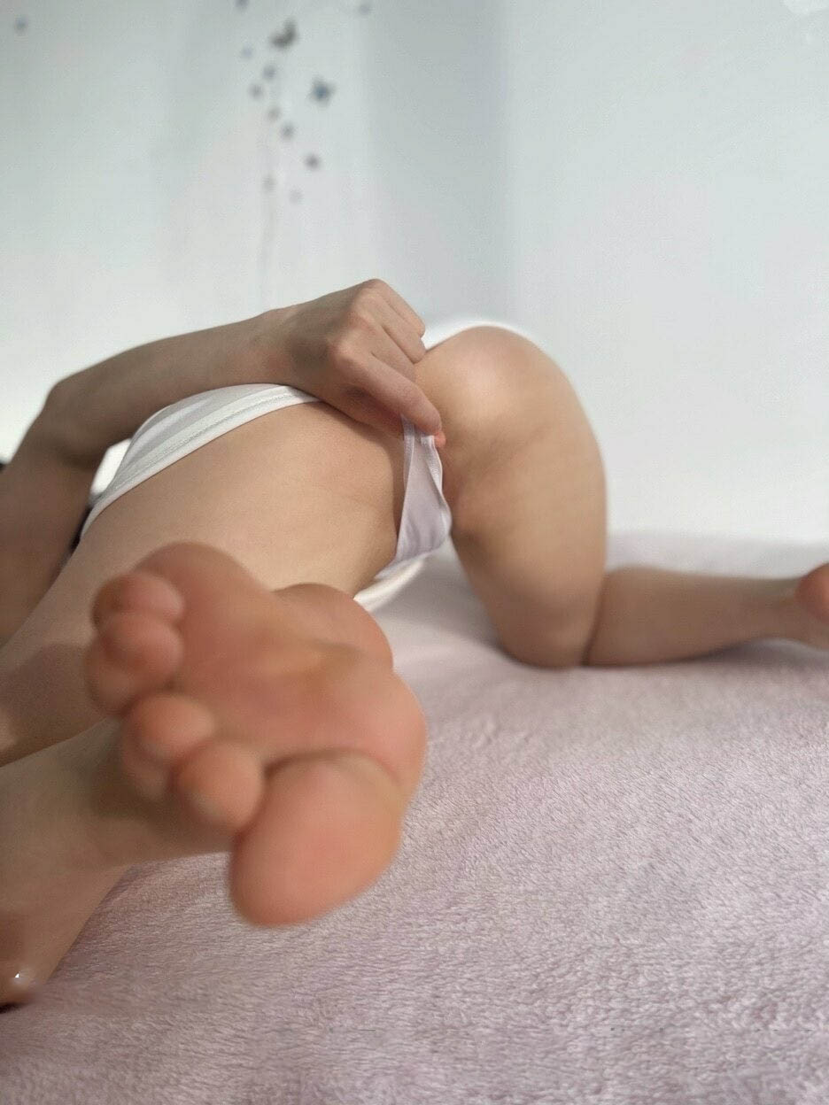OnlyFans留學舞蹈生Yoxi--身嬌體柔一字馬反差蘿莉