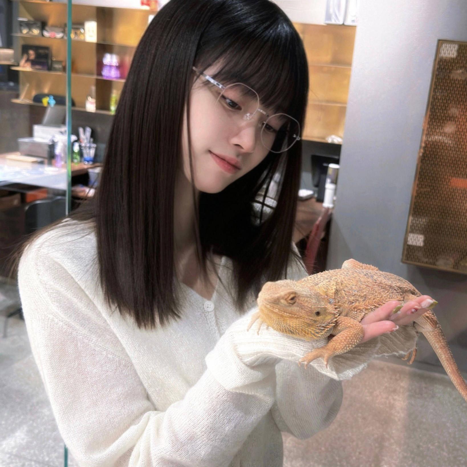 那個(gè)男人會(huì)不要像這樣的女朋友[20P]