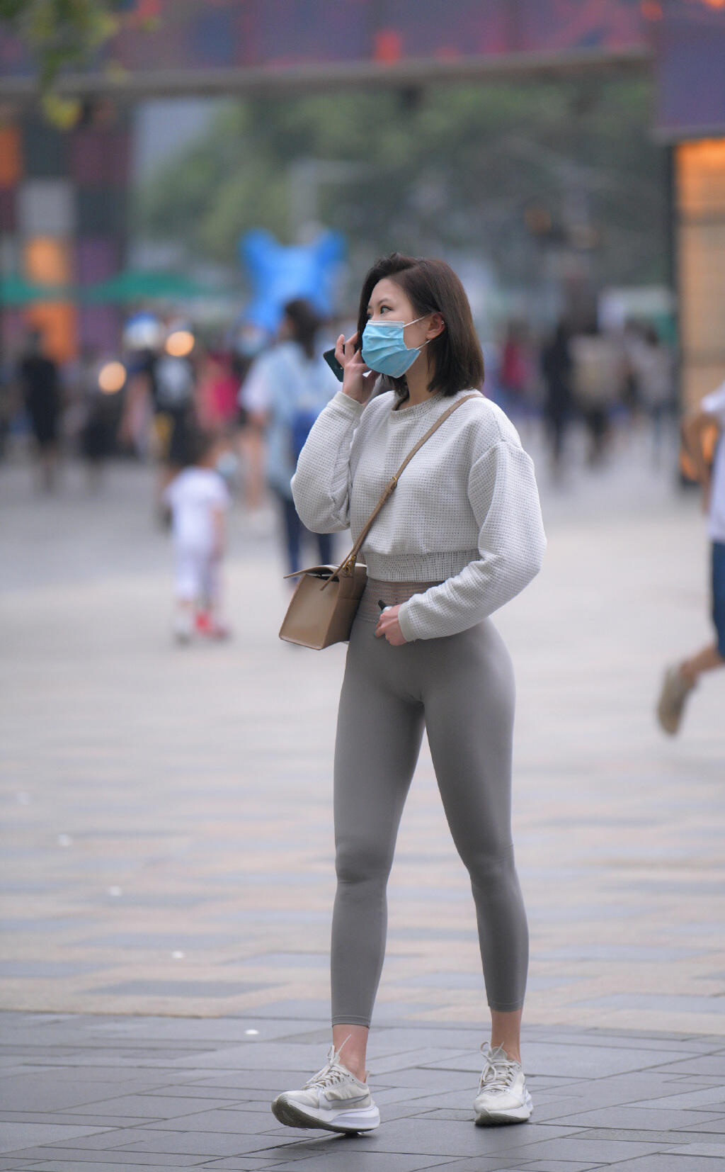 小妖精，你好緊??！第一[30P]
