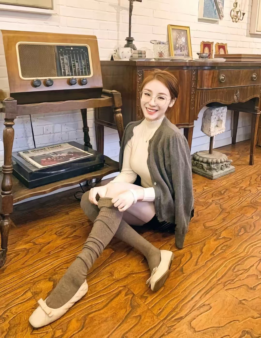 美麗的女人總是會(huì)有一雙可人的腳