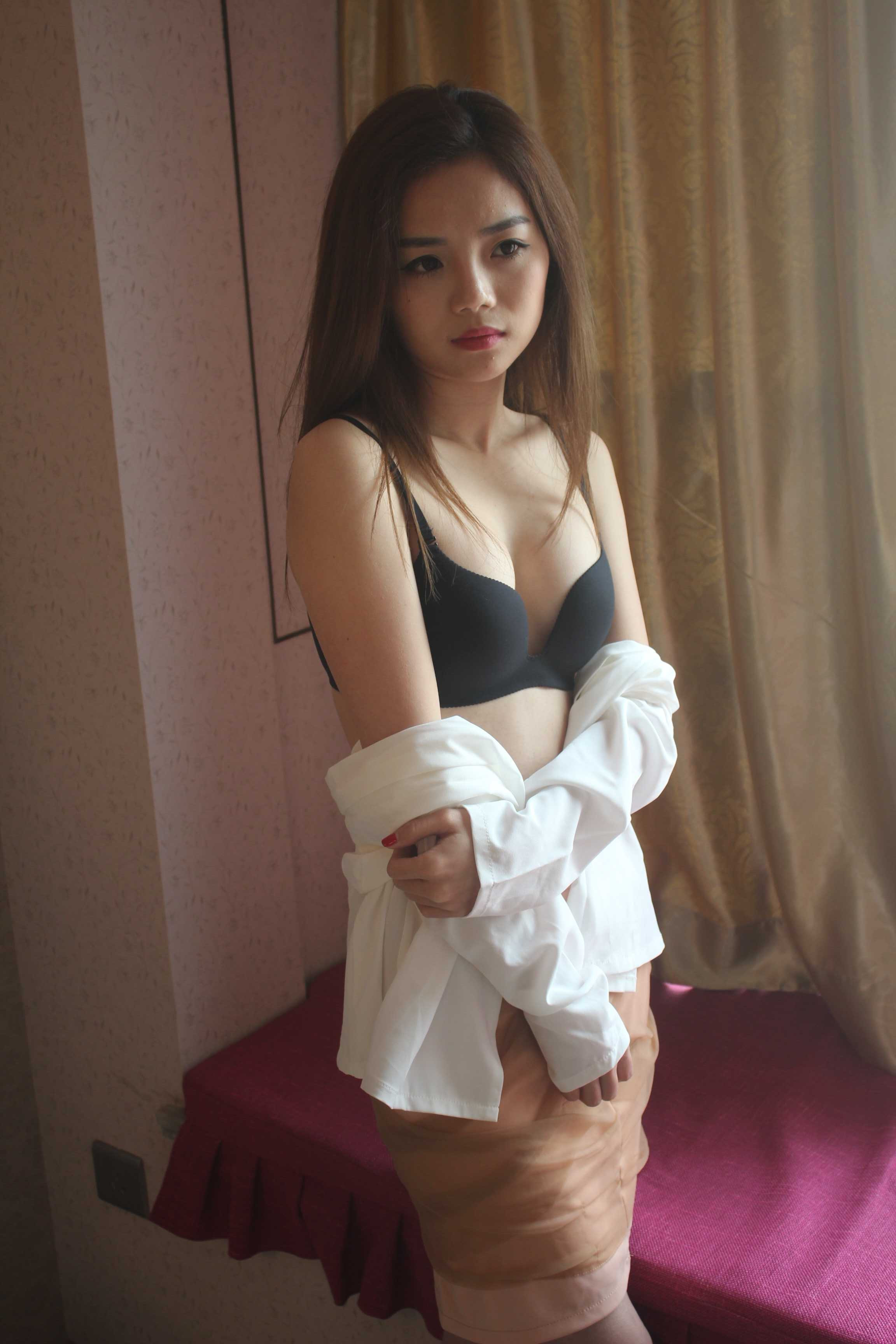 讓人充滿(mǎn)性欲的女孩兒