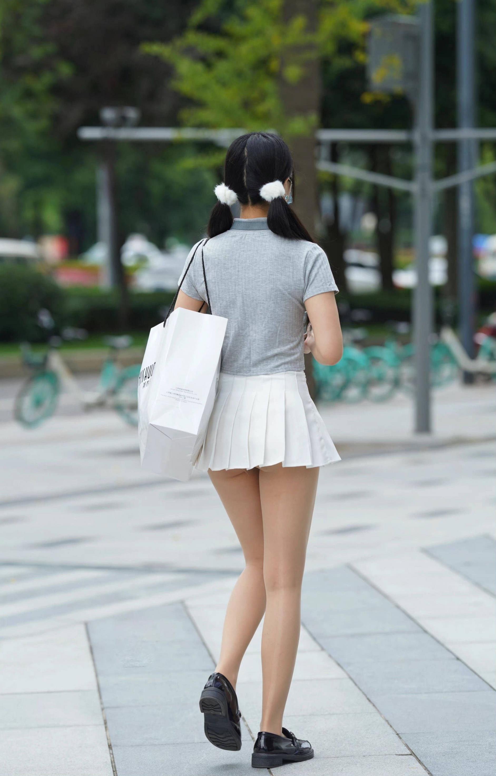 妹子真開放? 一般男人可能駕馭不了