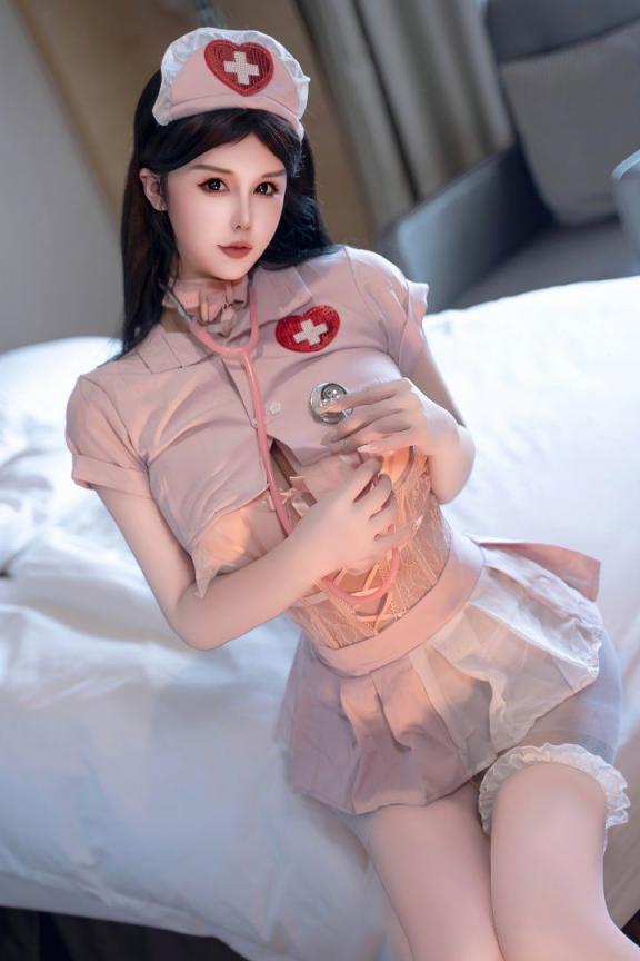 陳芊兒情趣內(nèi)衣私房照