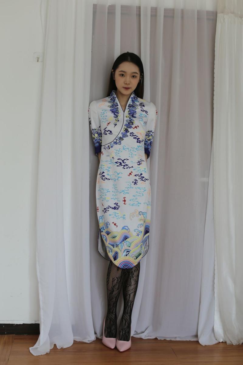 超極品美腿加白嫩奶子