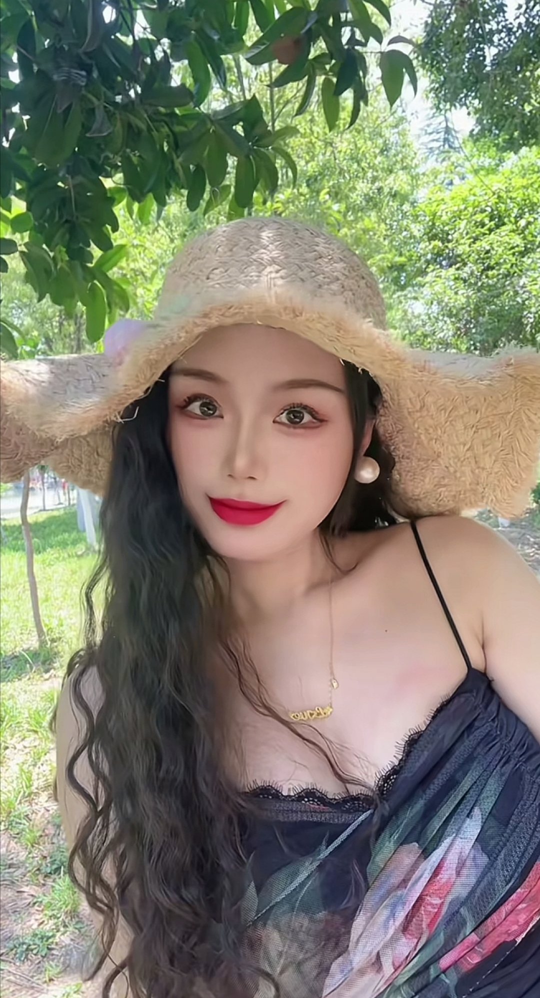 醉美是少婦的翹臀和酥胸 20250604