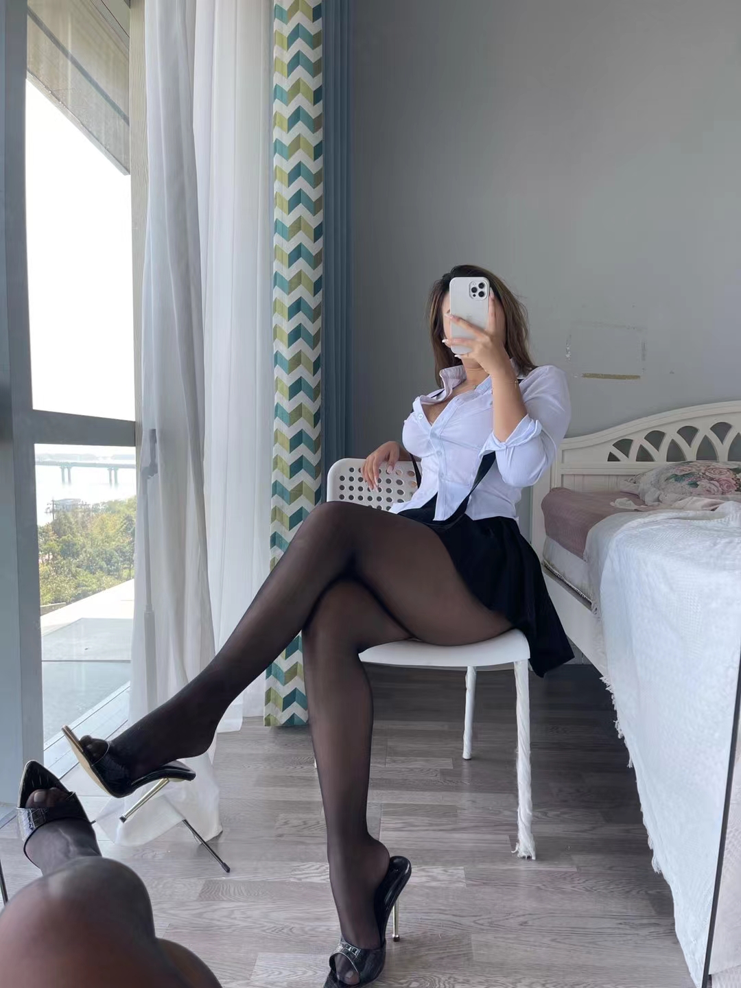 美女潔己媚態(tài)極致