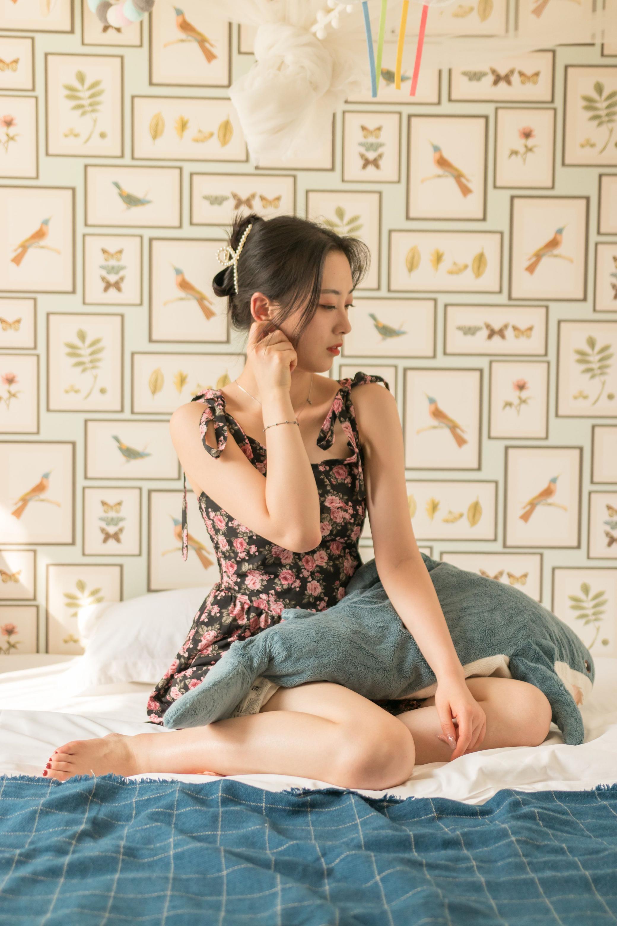 超誘人的碎花裙小姐姐