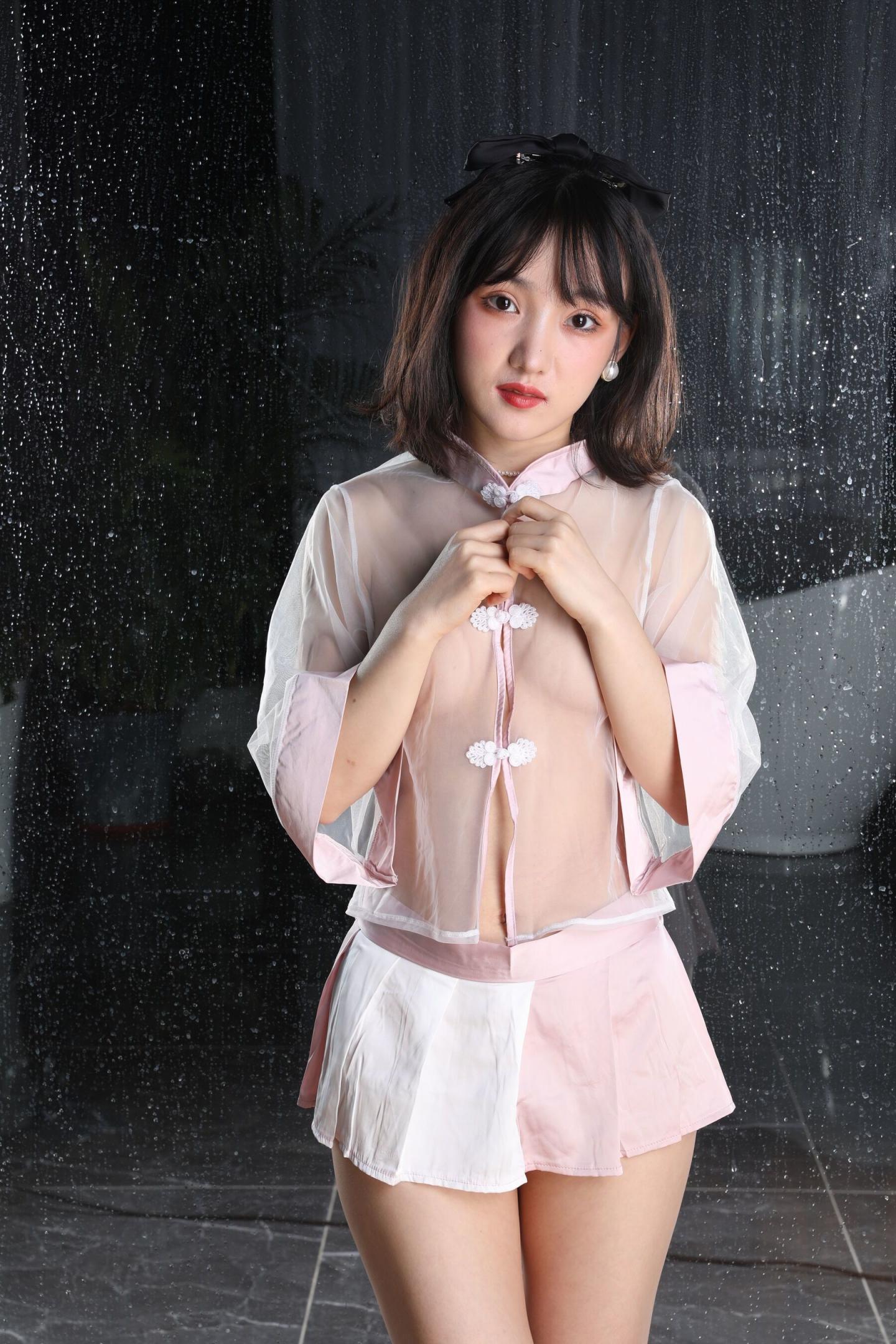 氣質(zhì)不錯溫柔的良家小姐姐