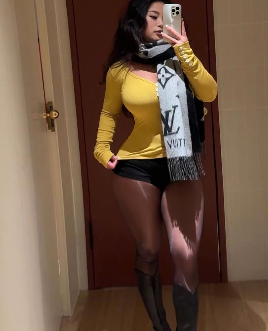 萬(wàn)中無(wú)一的極品國(guó)女BBW——碳水吳
